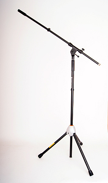 SOUNDKING SD005 микрофонная стойка